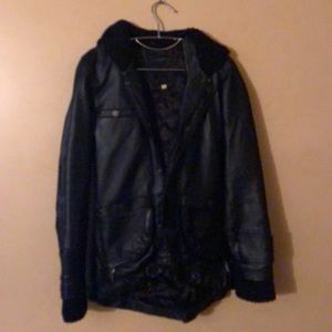 Lowkey not sure of the brand